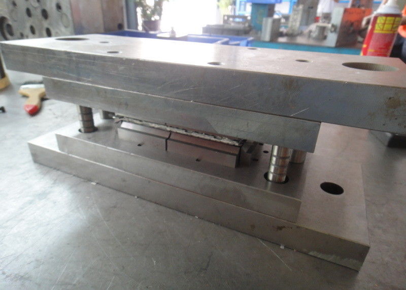 Aluminum Die Casting Mold Tooling / Multi Cavity Die Casting