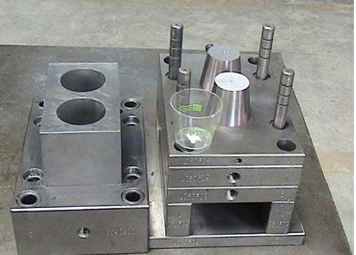 TTi Steel Plastic Injection Mold Tooling For PP Cup Manufacturing