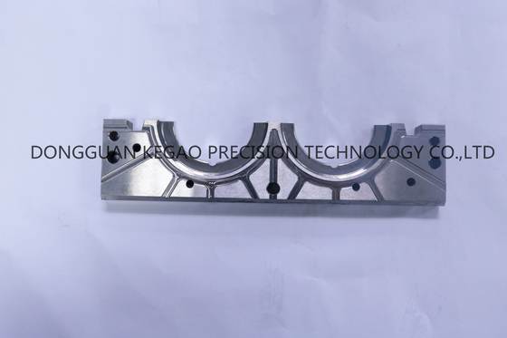 Unimax Material Medical Device Plastic Injection Molding Vdi27 Slider Insert