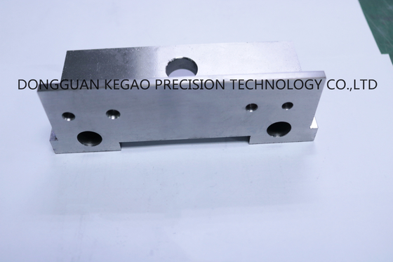 NAK80 Injection Molding Automotive Parts Joint Comp 40 Hrc 0.02 EDM Angle